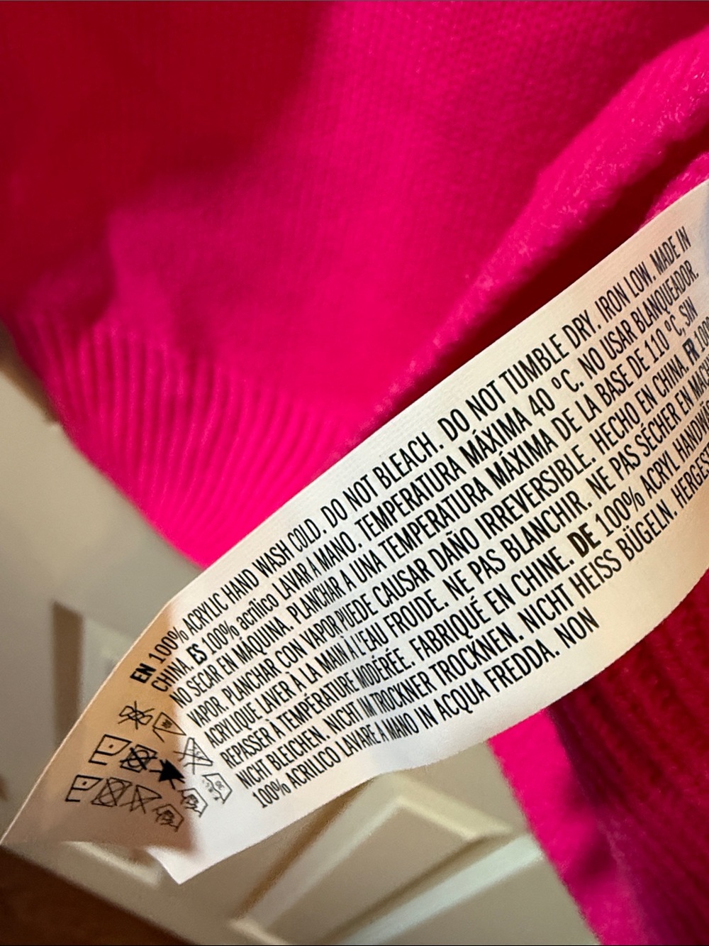 English Factory Bright Pink "SATURDAY" Crewneck Sweater sz xs oversized - Picture 4 of 4